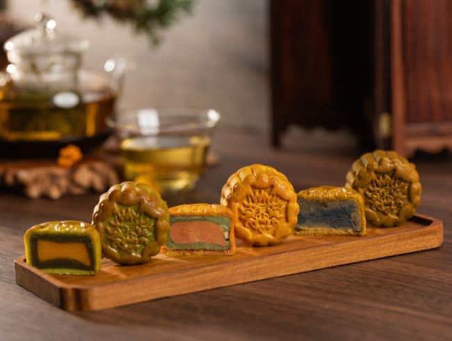 Mooncake Tea Set